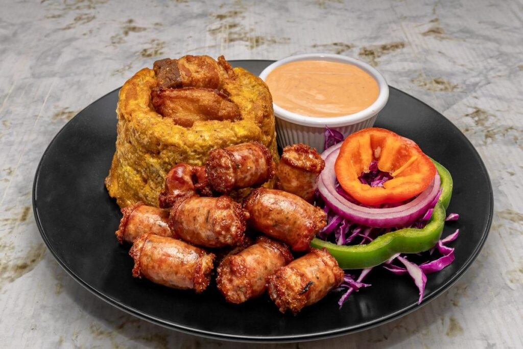 Looking for the Best Latin & Dominican Republic Food in Lawrence Massachusetts? You’re in the right place visit us at 511 Broadway Lawrence, Massachusetts 01841